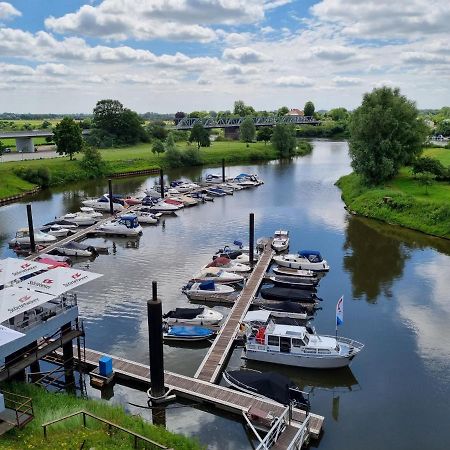 Hotel Restaurant Bootshaus Achim Bagian luar foto